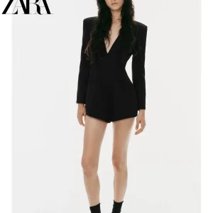 ZARA 新款 TRF 女装 长袖V领垫肩设计短款连体裤 4772246 800
